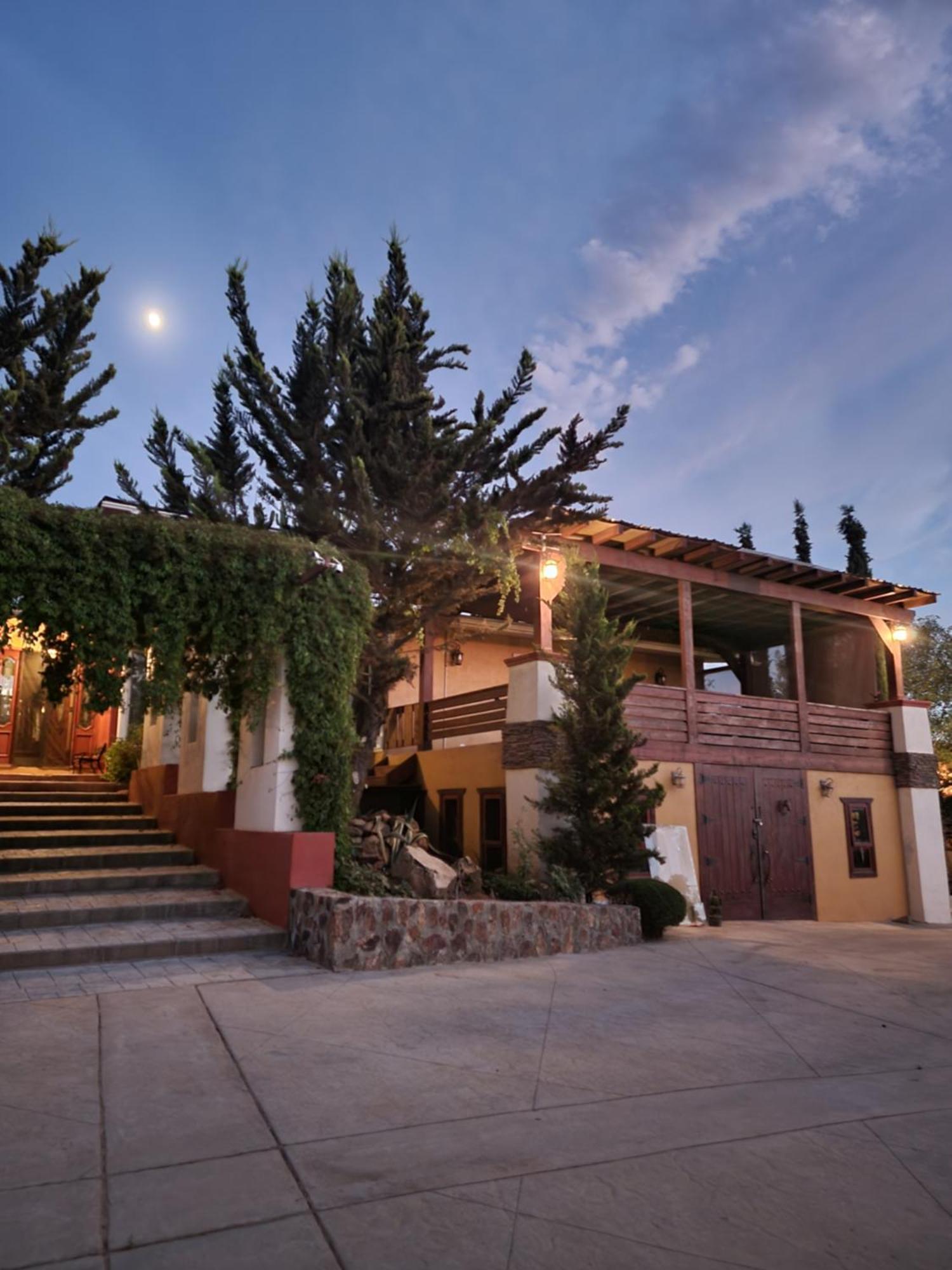 Hotel Tierra Mia Hacienda Ruta Del Vino à Valle de Guadalupe Extérieur photo