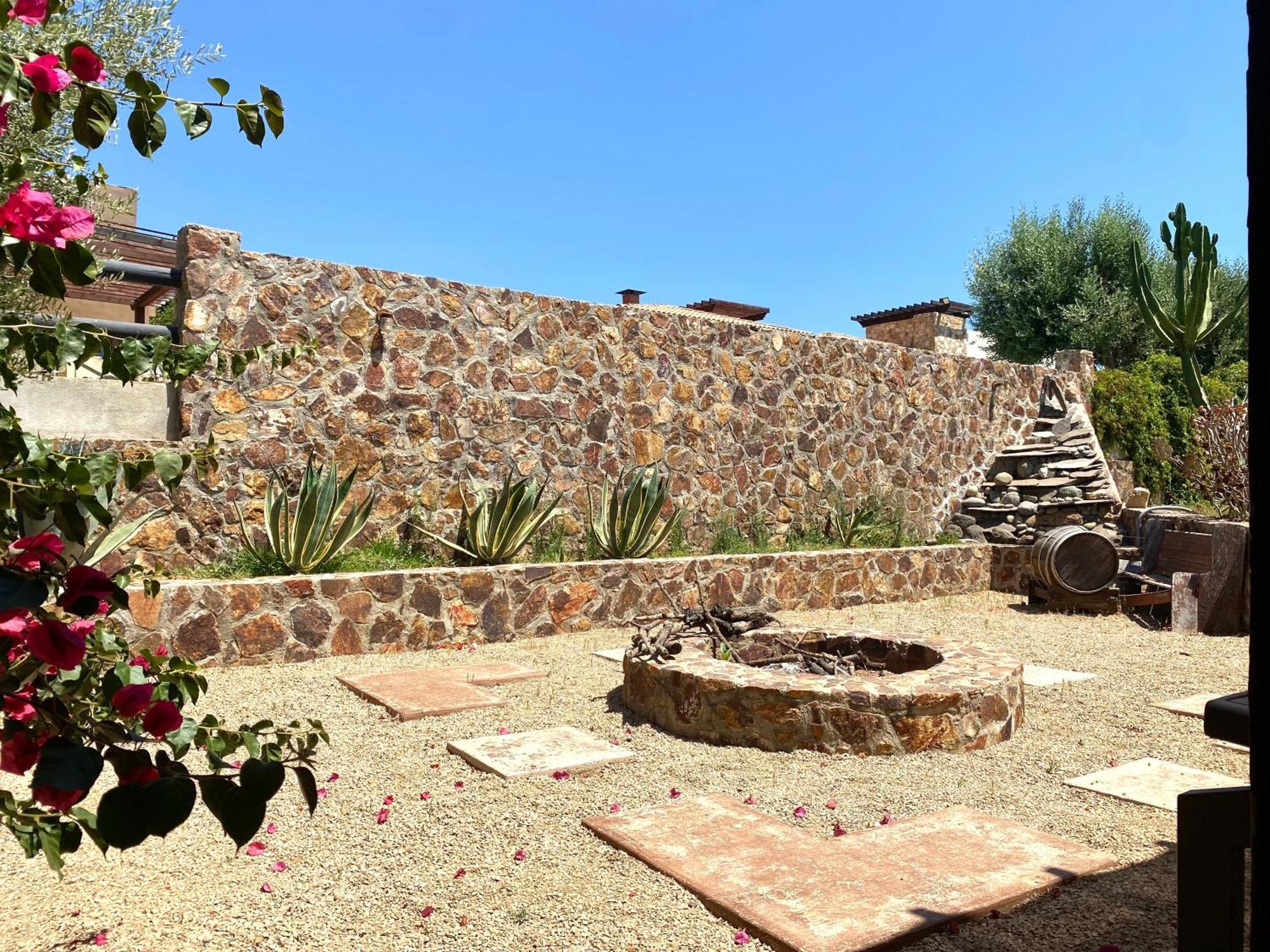 Hotel Tierra Mia Hacienda Ruta Del Vino à Valle de Guadalupe Extérieur photo